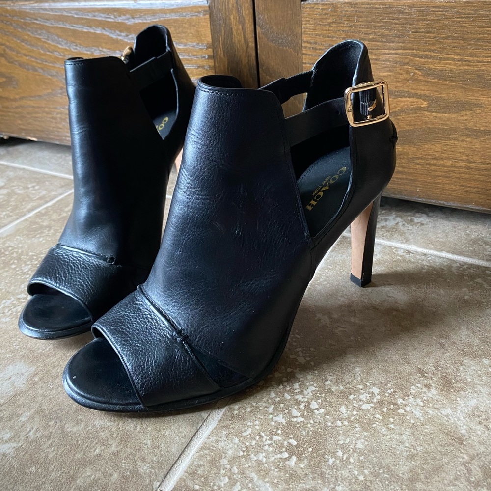 Black coach heels size 8.5